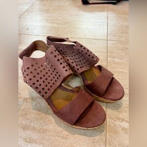 Eurosoft by Euro Women’s Wedge Sandal Size 8M. NWOT